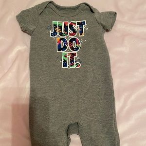 Nike baby outfit